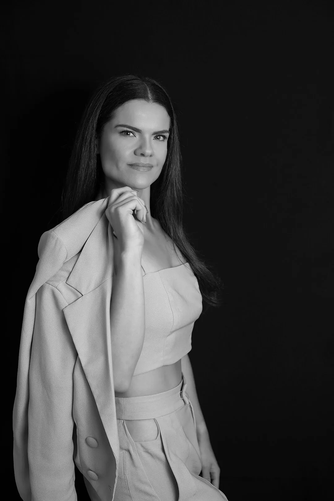 Editorial 3
